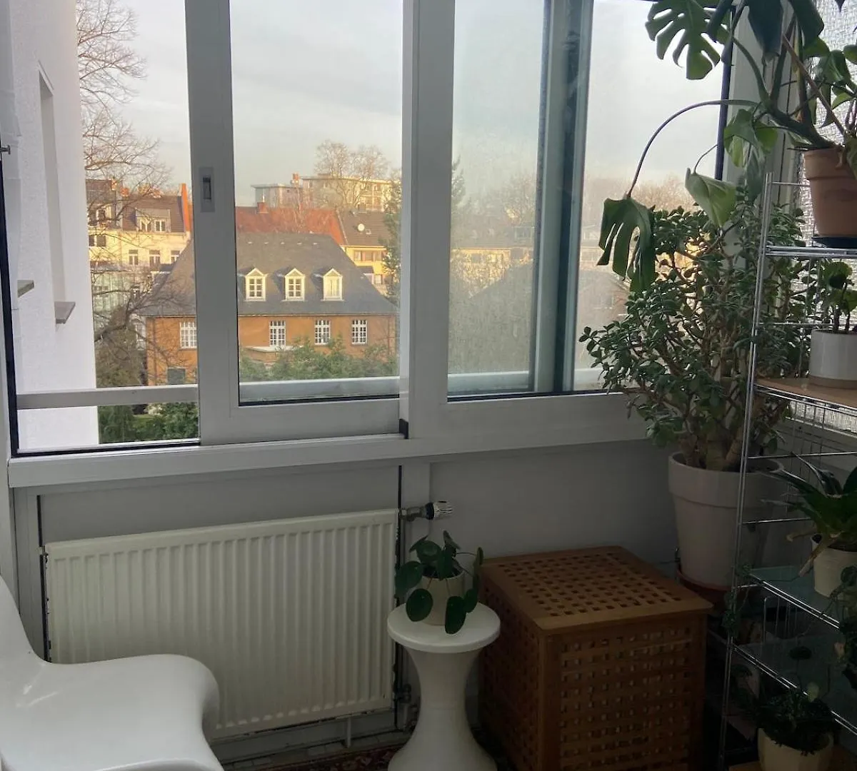 Bright Old Building Whole Apartment كولونيا